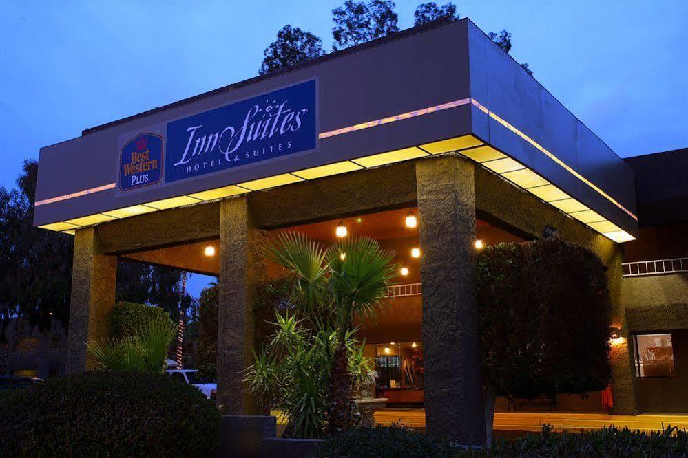 Best Western Innsuites Phoenix Hotel & Suites Exterior foto